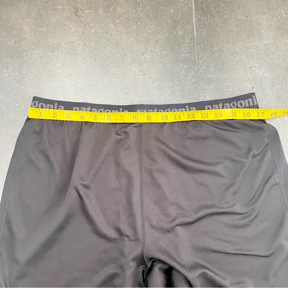 Patagonia Men's Capilene Thermal MidWeight Bottoms Black Baselayer Pants XL - Picture 9 of 10